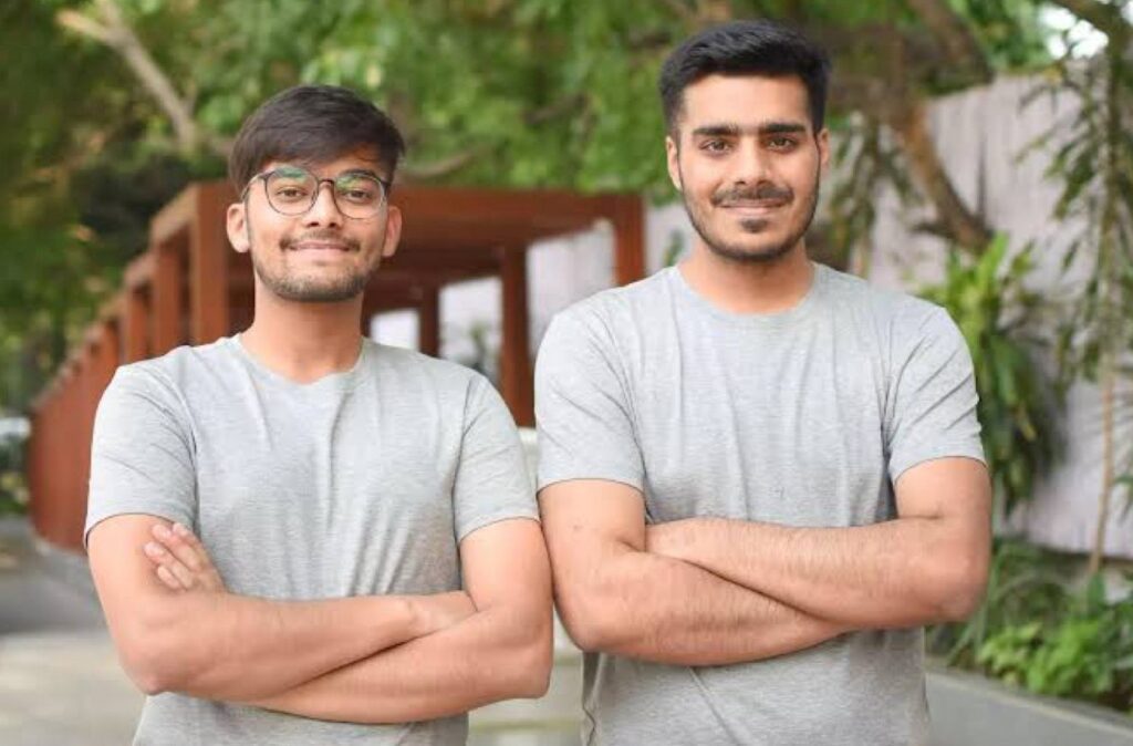 Founders Kushagra Agarwal and Navin